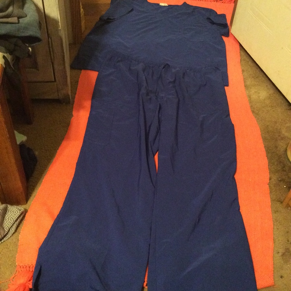 Med Pia size 3XL Scrub Set